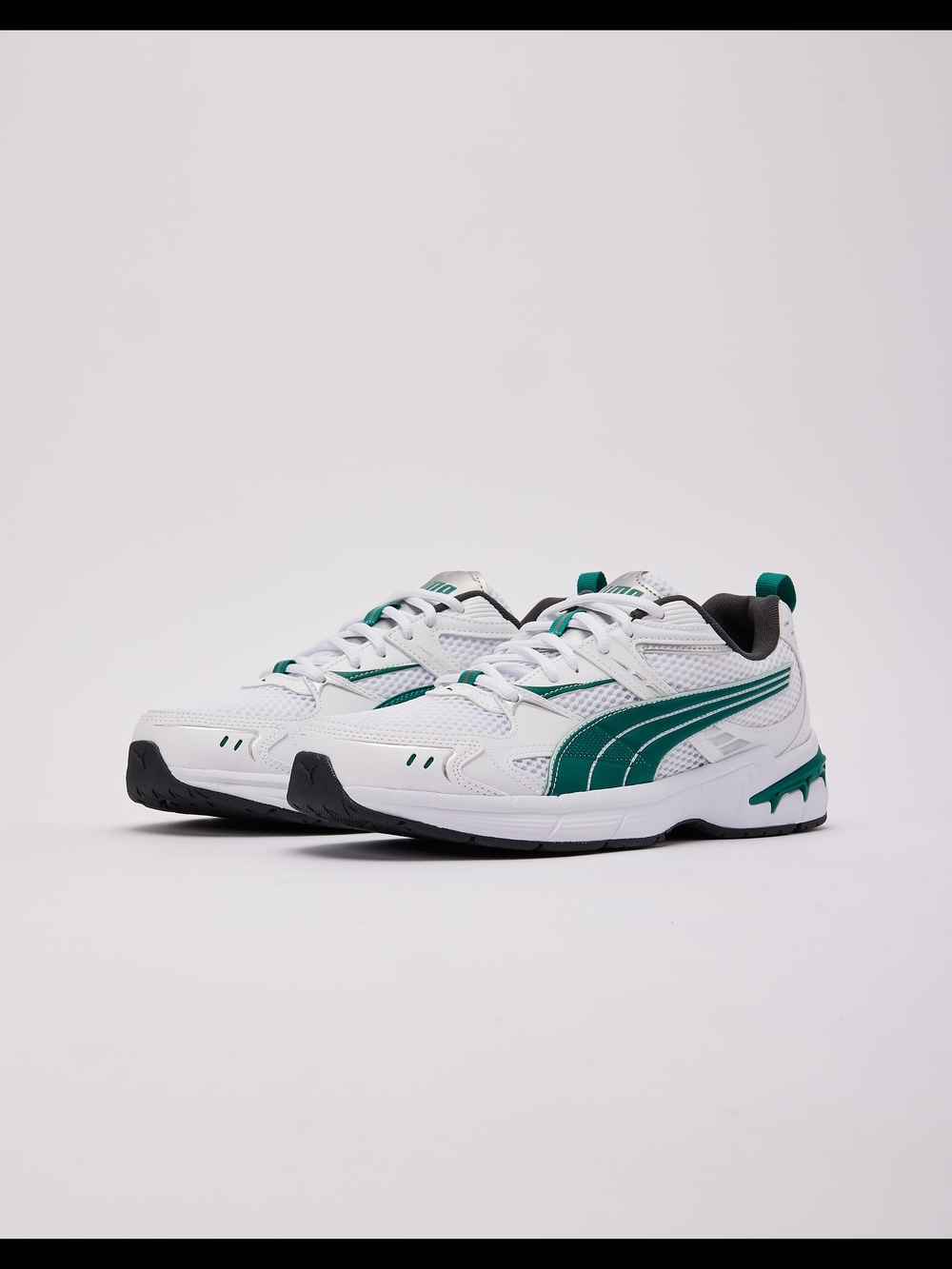 Puma White and Green Men's Athletic Sneakers